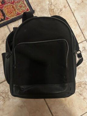 Beis The Travel Backpack in Black